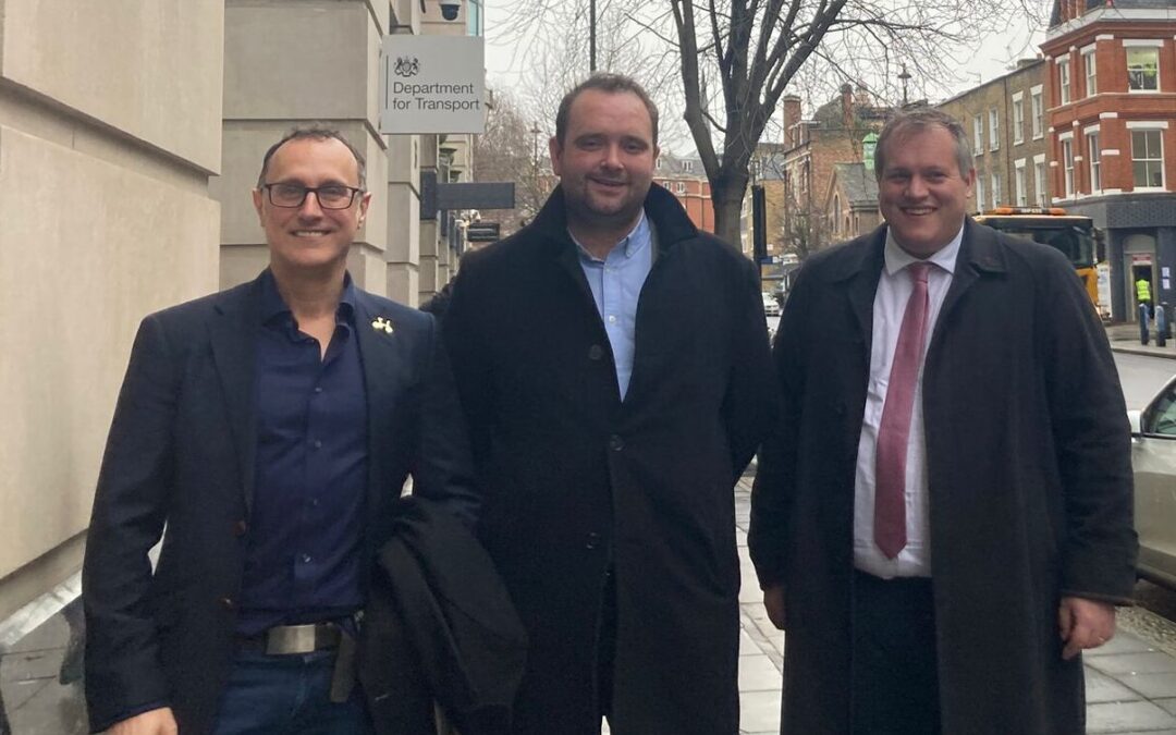 UMP Meets with Local Transport Minister Simon Lightwood